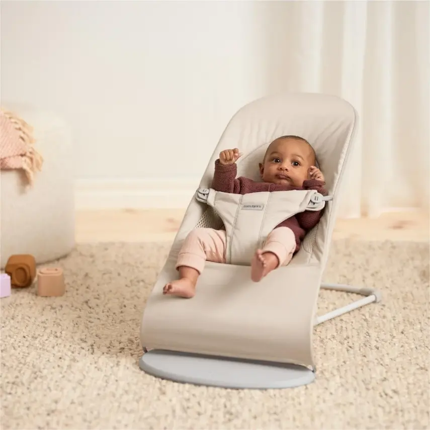 Babybjörn Balance Soft Ana Kucağı Oyuncaklı Woven Jersey Tri-Fabric Light Beige - 4