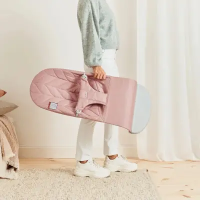 Babybjörn Bliss Ana Kucağı Petal Cotton Woven Oyuncaklı Dusty Pink - 3