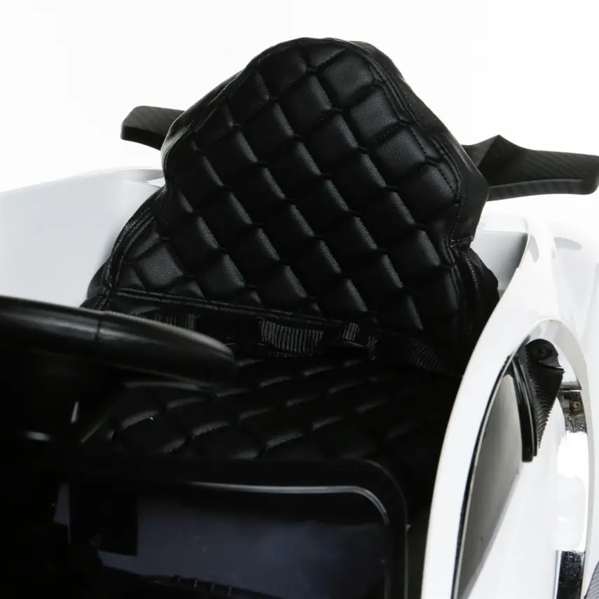 Babyhope Bugo Drive Akülü Araba 12 Volt Beyaz - 3