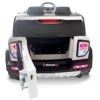 BM Toys Grande Akülü Araba Kumandalı 4*4 12 Volt Beyaz - 8