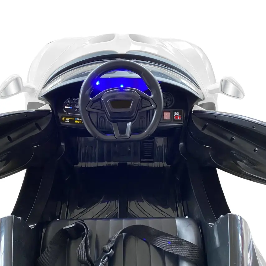 BM Toys Primero Akülü Araba Kumandalı 4*2 12 Volt Beyaz - 3