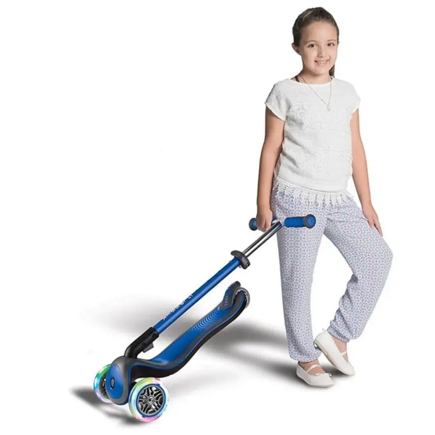 Globber Elite Deluxe Işıklı Scooter Lacivert - 6