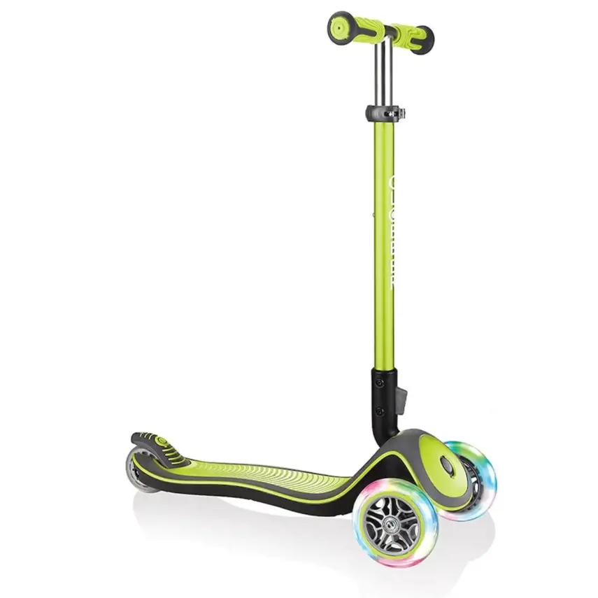 Globber Elite Deluxe Işıklı Scooter Yeşil - 1