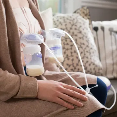 Lansinoh Çiftli Elektrikli Göğüs Pompası+ Süt Saklama Poşeti 50li - 6