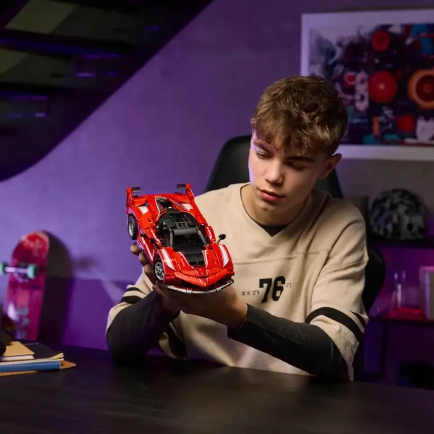 LEGO Technic Ferrari FXX K 42212  - 13