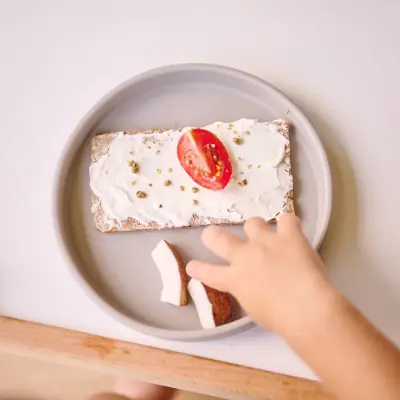 OiOi Basics - Tabak Woody Brown - 5