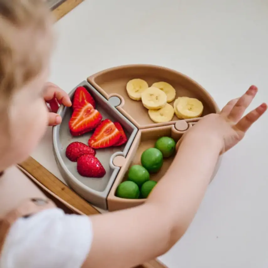 Oioi Puzzle Vakumlu Mama Tabağı+Nam Nam Mama Kaşığı Velvet Rose-Powder Grey - 5