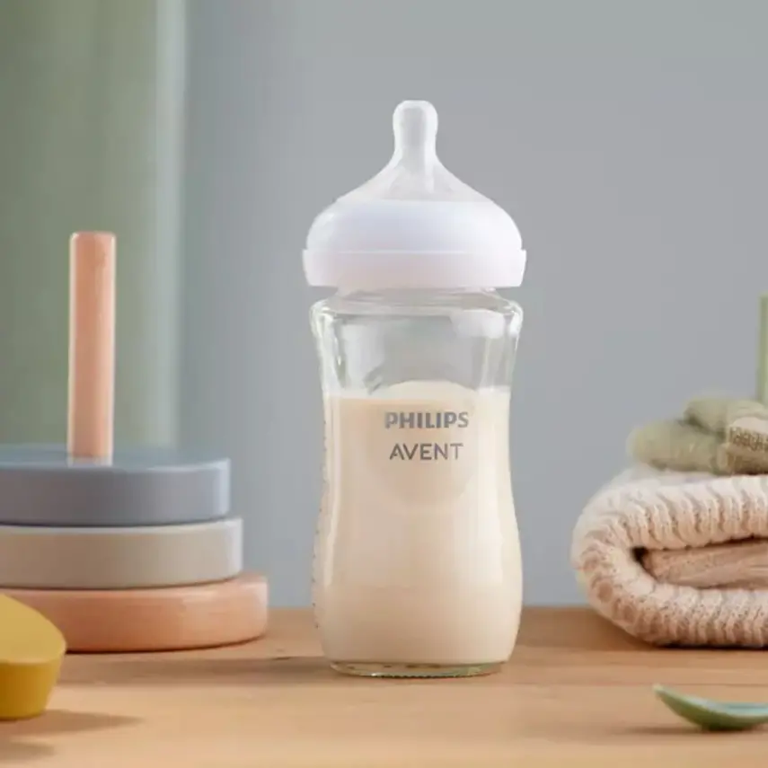Philips Avent Doğal Tepkili Cam Biberon 240ml 1+ Ay - 26